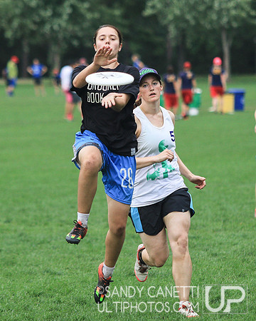 Sunday Action - 2016 USAU Northeast Regionals