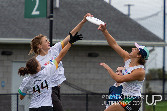 Saturday Action- Women's Pool Rd 1