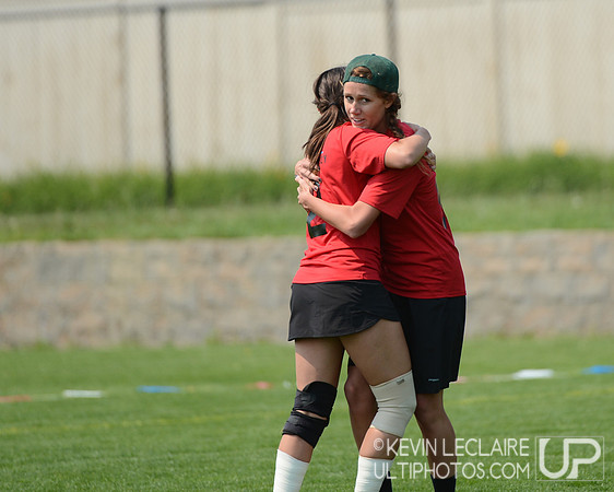 2012 USAU D-I College Championships Saturday Action