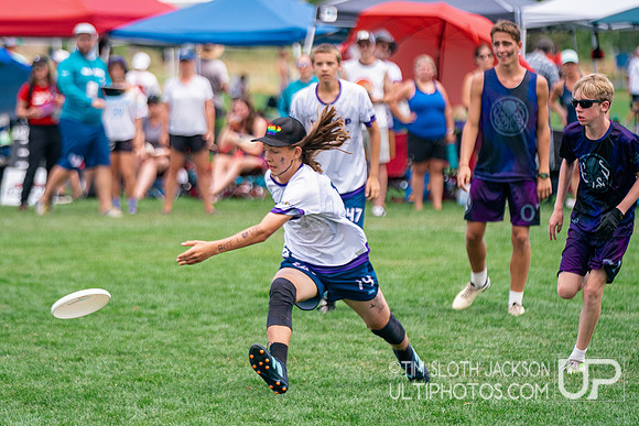 Pool play at 2024 USAU Youth Club Championship