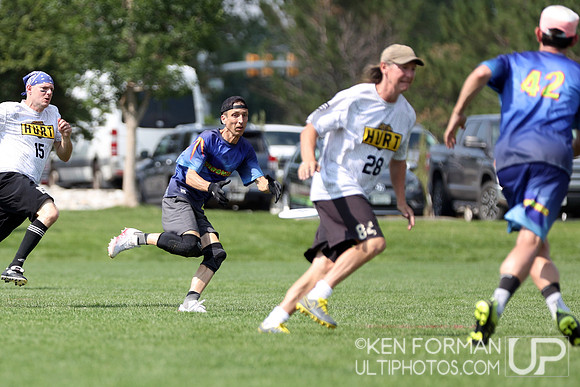 Chronic v. Hurt at the 2021 USAU Masters National Championships