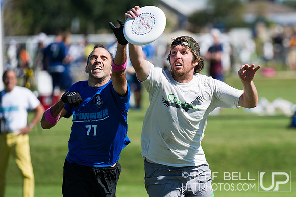 USAU_Nationals_2013_Thursday_20131017_142945_JBP1781