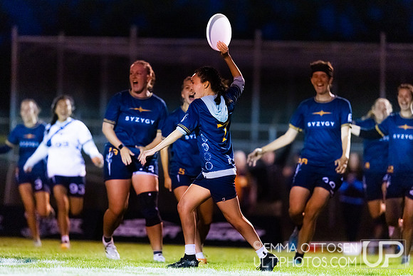 Sunday Highlights from USAU D-I College Championship semi-finals