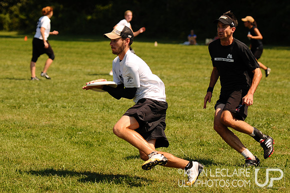 Saturday Elite Mixed division action -- Chesapeake Open 2010