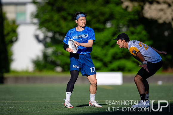 Oakland Spiders at Seattle Cascades in the UFA Regular Season