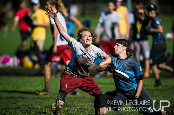 Monday WUCC 2014 Pool Play Action