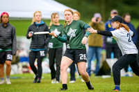 Haverford/Bryn Mawr Sneetches vs Mount Holyoke Daisy Chain in quarterfinals at USAU D-III College Championships