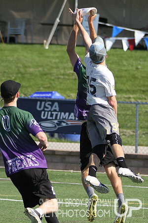 Day 1 of D-I College Championships