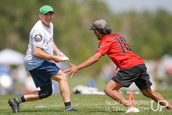Day 1 of 2022 USA Ultimate Masters Championships