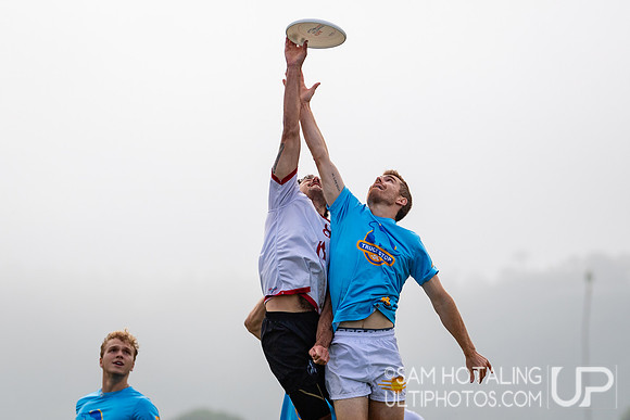 Pool play at at USAU Club Championships
