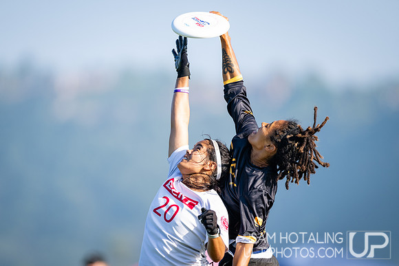 Pool play at at USAU Club Championships