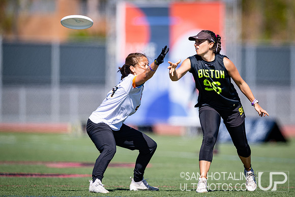 Brute Squad vs. Scandal in finals at USAU Club Championships
