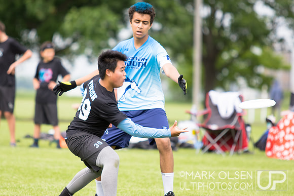 Illinois HS State Championships Saturday D2 Round 1