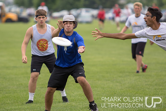Illinois HS State Championships Saturday D1 Round 3