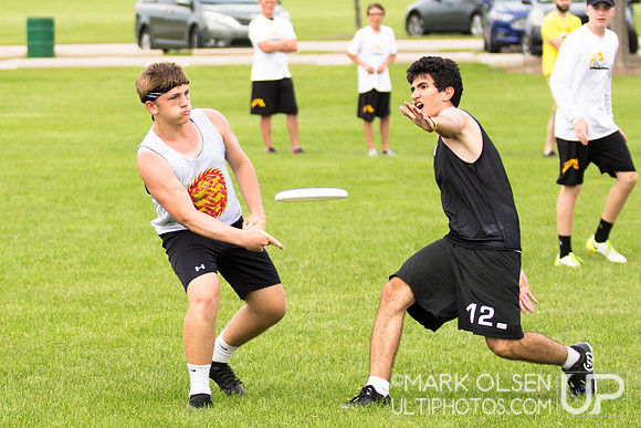 Illinois HS State Championships Saturday D1 Round 5