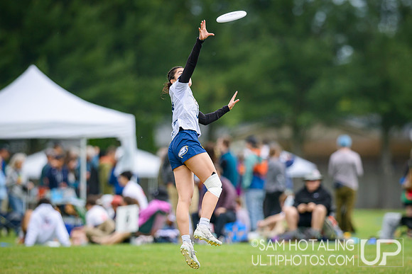 Pool play at USAU D-I College Championships