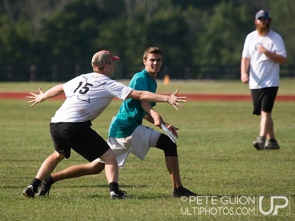 Saturday Open division action -- Chesapeake Open 2010