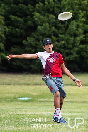 Texas 2 Finger  – Saturday Pool Play