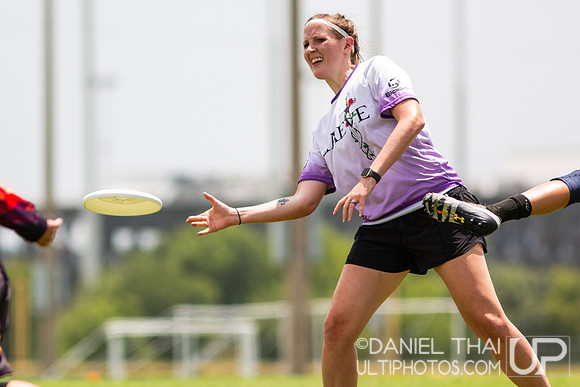 Texas 2 Finger  – Saturday Pool Play