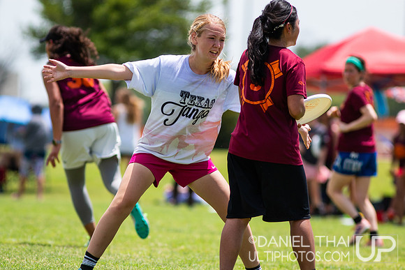 Texas 2 Finger  – Saturday Pool Play
