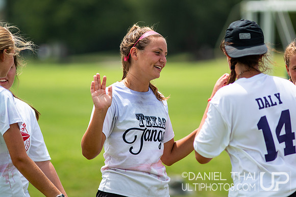 Texas 2 Finger  – Saturday Pool Play