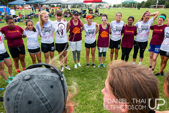 Texas 2 Finger  – Saturday Pool Play