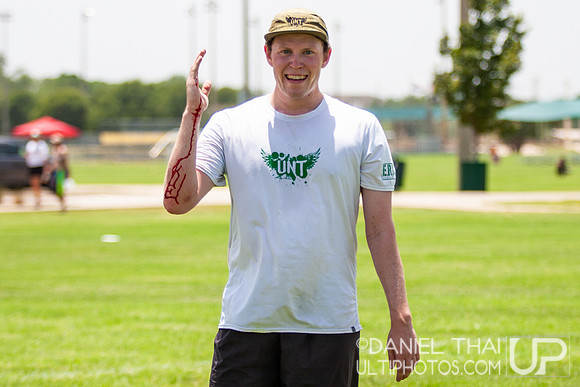 Texas 2 Finger  – Saturday Pool Play