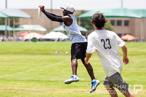 Texas 2 Finger  – Saturday Pool Play