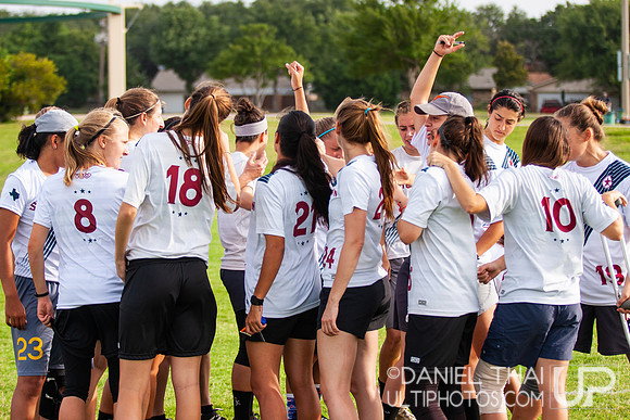 Texas 2 Finger  – Saturday Pool Play