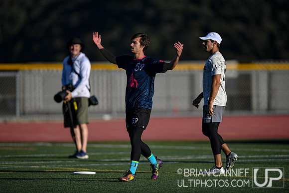Men's Semifinal. Machine v. Johnny Bravo. 2023 USA Ultimate Club Championships