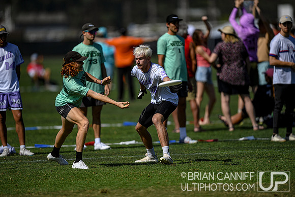 Vault v. Doublewide2023 USA Ultimate Club Championships