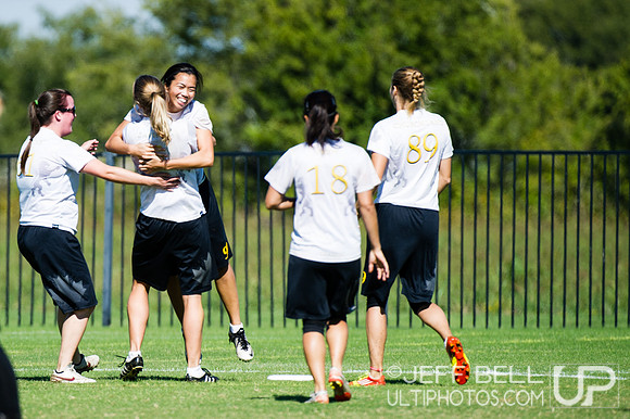USAU_Nationals_2013_Thursday_20131017_113105_JBP0907