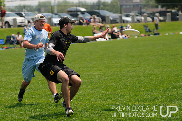 2012 USAU D-I College Championships Saturday Action