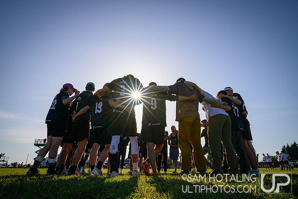Pre-quarterfinals at USAU D-I College Championships