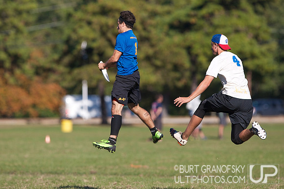 USAU NE Regionals 2013 -- Men's, Sun Round 4
