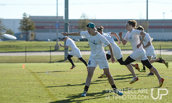 2013 USA Ultimate Club National Championships Thursday