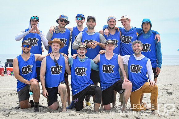 Durham Pretzels Team Photo - 2025 Beach Championships