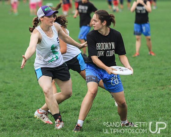Sunday Action - 2016 USAU Northeast Regionals