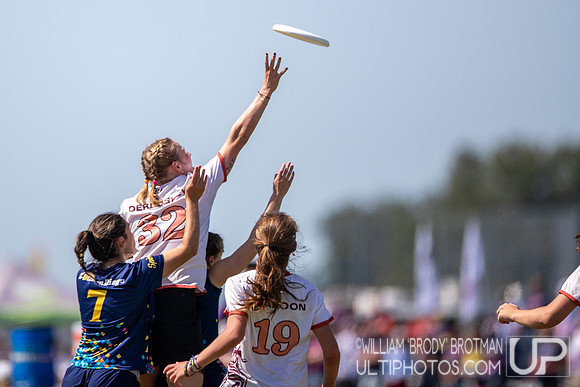 Day 2 of the USA Ultimate D-I College Championships