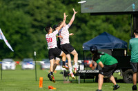 Clapham Ultimate vs Melbourne Ellipsis in pool play at World Ultimate Club Championships