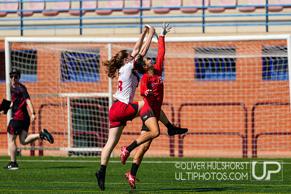 Canada v Japan Women´s Semi - WU24 Friday
