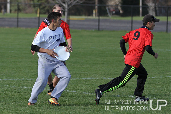 Saturday Action - USA Ultimate 2014 College Division I Ohio Valley Regional Tournament