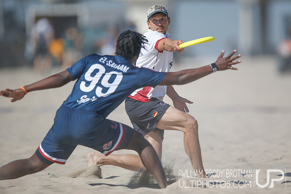 Day 2 of WFDF 2023 World Beach Ultimate Championships.
