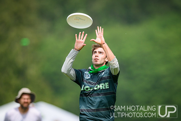 Highlights: pool play at USAU D-I College Championships