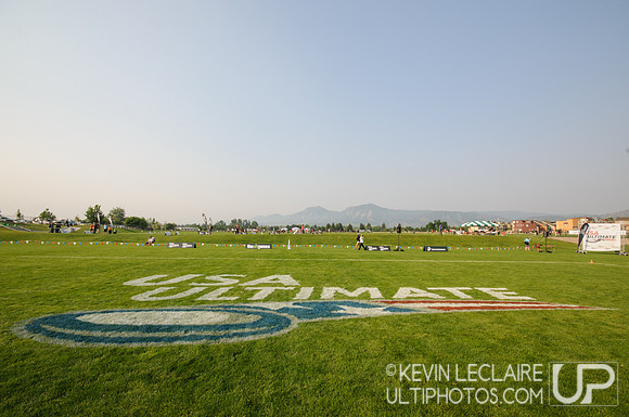2012 USAU D-I College Championships Saturday Action