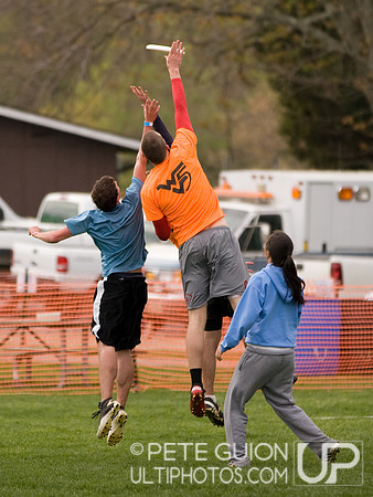 Fools Fest Sunday Action Photos, Round 1