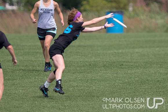 Indy Invite Club Team Photos -  Saturday Women's Rd 1