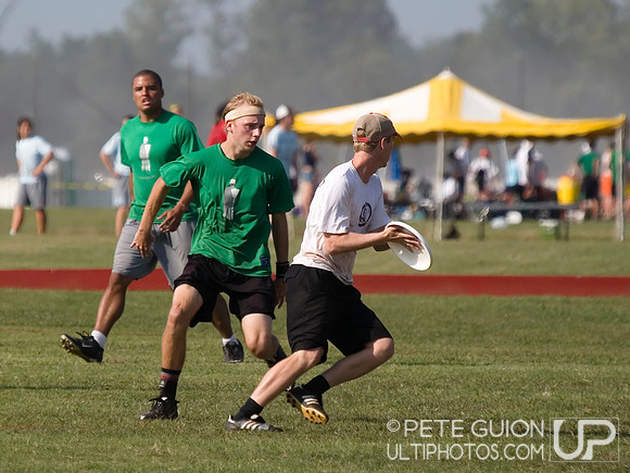 Saturday Open division action -- Chesapeake Open 2010