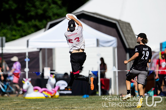 2018 WUCC Thursday Action