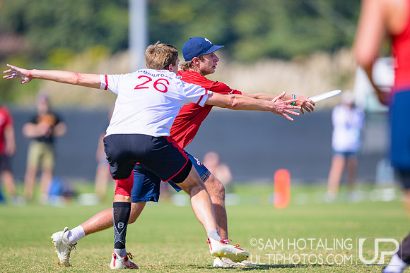 AMP vs. shame. in quarterfinals at USAU Club Championships